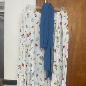 Disney Dress Shop - 2022 Mickey & Minnie Flower & Garden Skirt